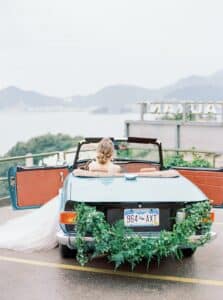 How To Choose Your Wedding Transportation